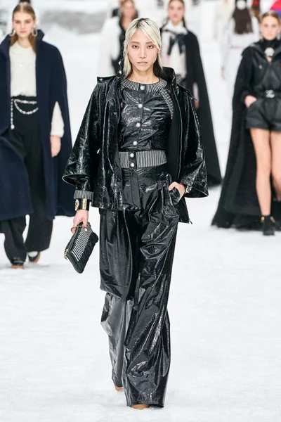 Look 55